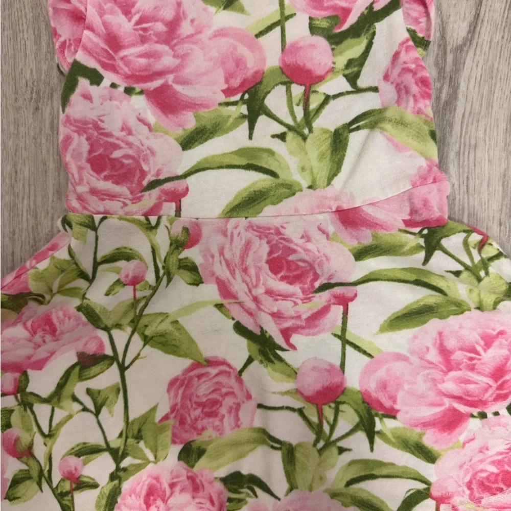 Floral Pink and Green Sleeveless Dress - Picture 2 of 5